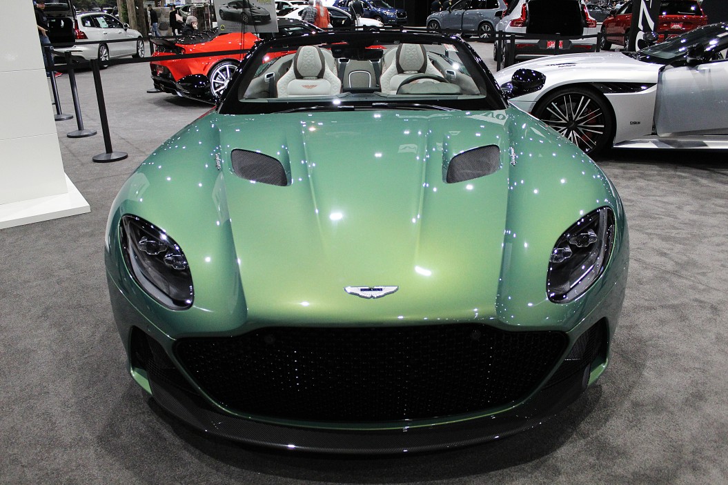 Aston-martin-finance