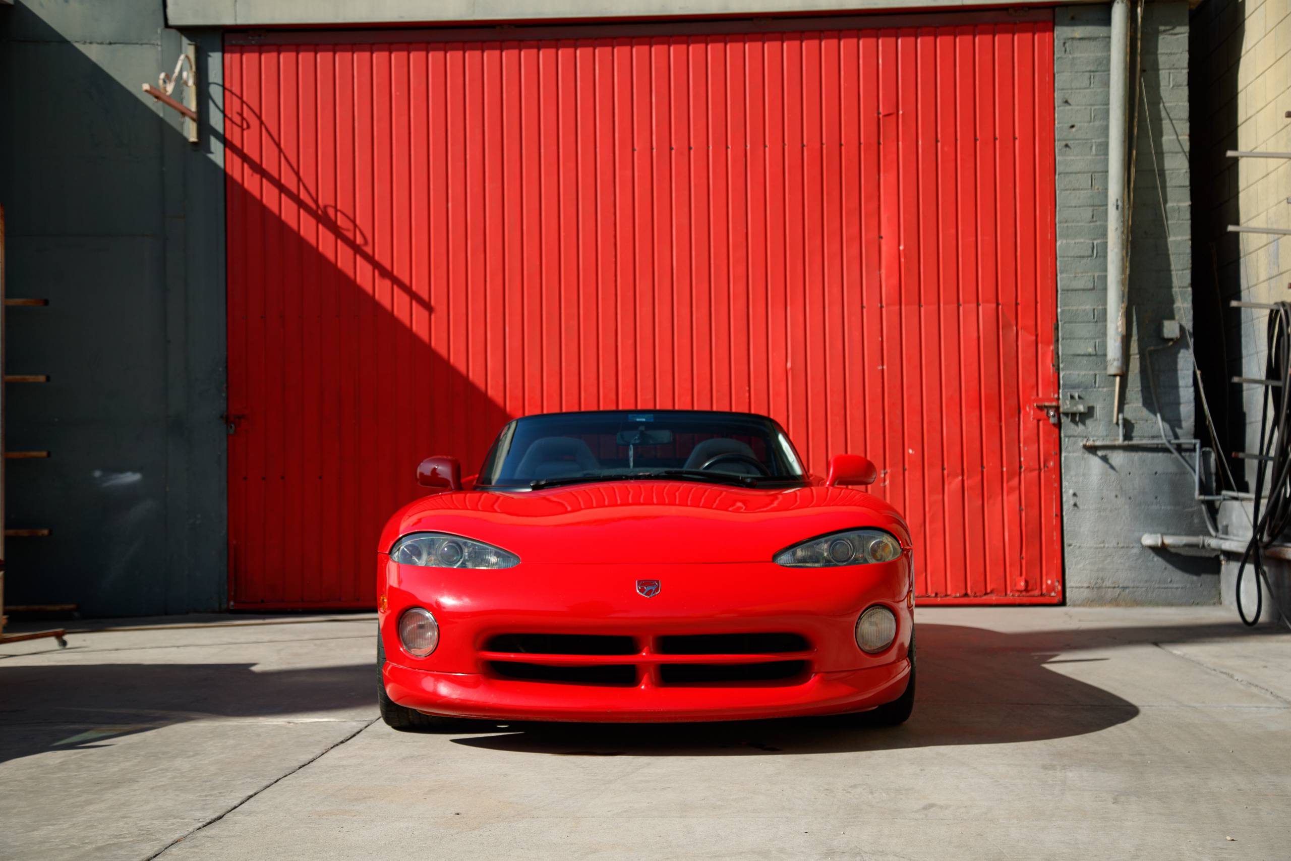 Red dodge viper financing available