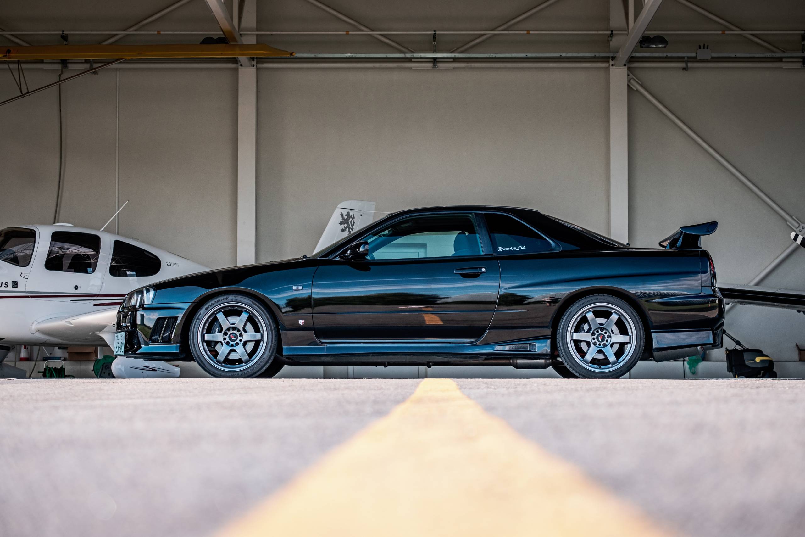 JDM R34 Skyline