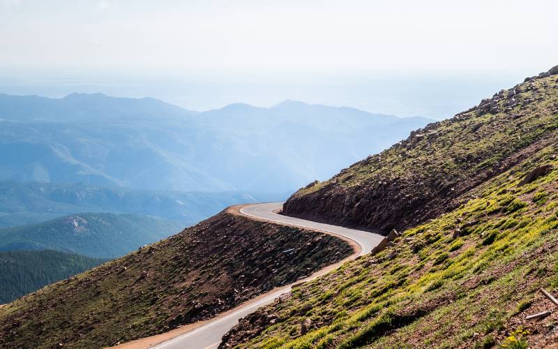 Pikes Peak, Colorado winding road