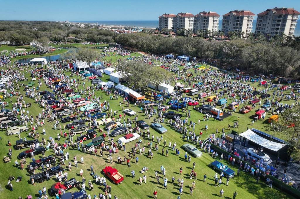 An arial view of The Amelia Concours d'Elegance and Woodside Credit Collector Car Financing booth on Amelia Island, FL.